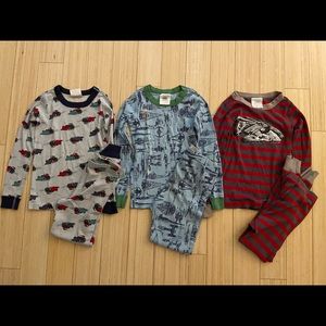3 pairs of Hanna Andersson long sleeve pajamas size 6/7